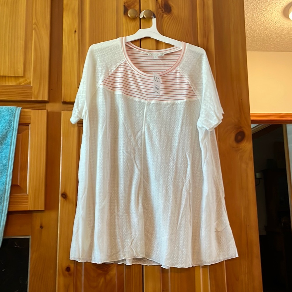 Women’s shirt
